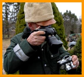 Mark Ohno photographing miniature binoculars for www.miniaturebinoculars.com