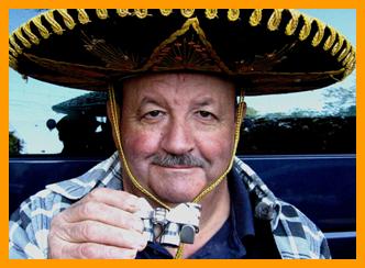 Rodeo Fan with pocket Binoculars