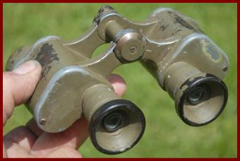 WWI AustralianNo 3 Mk 0 army issued captured Carl Zeiss 6x24 Dienstglas binoculars.

