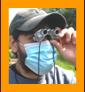 Man observing with miniature binoculars.
Mann beobachtet mit einem miniatur fernglas.
Homme observant avec des jumelles miniature.
Hombre observando con binoculares en miniatura.
Man observerar med miniatur kikare.
L'uomo osserva con il binocolo in miniatura.