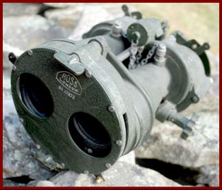 British Ross G-352 7x50 military binoculars gun sight
Binoculares de Artilleria Militar Ross 7x50
Jumelles d'artillerie Militaire Britanniques Ross 7x50
Ross British 7x50 Militarartillerie Fernglas
Ross bRITTISK 7X50 Militar  Artilleri Kikare