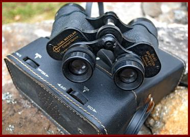 Carl Wetzlar binoculars with AM radio case.