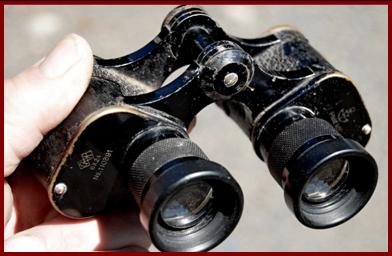 WWII Japanese navy binoculars.
WWII Japanese military binoculars. 
WWII G K/ Goto Kogaku Japanese military binoculars
WWII G K/ Goto Kogaku Imperial Japanees army binoculars.
 GK/ Goto Kogaku Japanese Army 7x50 military binoculars.
G K/ Goto Kogaku Jumeles militares 7x50 de l'armee Japonaise.
G K/ Goto Kogaku Militarfernglaser 7x50 der Japanischen armee.
G K/ Goto Kogaku Binoculares 7x50 militares del ejercito Japones
G K/ Goto Kogaku Prismaticos 7x50 militares del ejercito Japones
G K/ Goto Kogaku Japanska armens militara kikare 7x50.
G K/ Goto KogakuBinocolo militare 7x50 dell esercito Giapponese.
G K/ Goto KogakuMilitaire verrekijker 7x50 van het Japanse legerJapanese military binoculars.
منظار عسكري ياباني.
日本軍用望遠鏡。
Ιαπωνικά στρατιωτικά κιάλια.
משקפת צבאית יפנית.
जापानी सैन्य दूरबीन।
日本の軍用双眼鏡。
일본 군용 쌍안경.
دوربین دوچشمی نظامی ژاپنی.
جاپانی فوجی دوربین۔
กล้องส่องทางไกลของทหารญี่ปุ่น
Ống nh�m qu�n sự Nhật Bản.

Japansk haer militaer kikkert 7x50.
Lornetka 7x50 wojskowa armii Japonskiej
Vojenske dalekohledy Japonske armady 7x50
Japansk haer militaer kikkert 7x50.
Japan hadsereg katonai tavcsove 7x50.
Japanin armeijan kiikarit 7x50.
Binoculos 7 x 50 militares do exercito Japones.
Japanas armijas militarais 7x50 binoklis.
Japonijos armijos karinai ziuronai 7x50.

