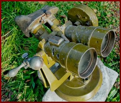 War Damaged Russian 10x80 Military Binoculars from Iraq
La guerre a endommage des jumilles 10x80 militaires Russes en Iraq.
Krieg beschadigte Russische 10x80 militarfernglaser aus dem Irak. 
Binoculares militares Rusos 10x80 danados por la guerra desde Irak.
Prismaticos militares Rusos 10x80 danados por la guerra desde Irak.
Krigsskadade Ryska 10x80 militarkikare fran Iraq.
Binocoli militari Russi 10x80 danneggiati dallaguerra dall'Irak.
Russische militaire 10x80 verrekijker beschadigd door de oorlog vanuit Irak.
Russiske 10x80 militaerkikkerter skadet av krigen fra Irak.
Rosyjska 10x80 lornetka wojskowa uszkodzona wojna z Itraku.
Rusky 10x80 vojensky dalekohled poskozeny valkou z Iraku.
Russisk 10x80 militaerkikkert beskadiget af krigen fra Irak.
A haboru altal megrongalt orosz 10x80 katonai tavcsovek Irakbol.
Irakin sodan vahingoittamat venalaiset 10x80 sotilaskikkarit.
10x80 binoculos militares Russos danificados pela guerra do Iraque.
Kara bojatie Krievijas militarie 10x80 binokji no Irakas.
Rusijos kariniai 10x80 ziuronai karo pazeisti is Irako.

