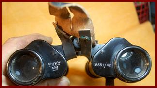 1942 Aga-Baltic 6x30 Swedish army military binoculars.
1942 Aga-Baltic 6x30 jumelles militaires de l'armee Suedoise.
1942 Aga-Baltic 6x30 Schwedische armee militarfernglas.